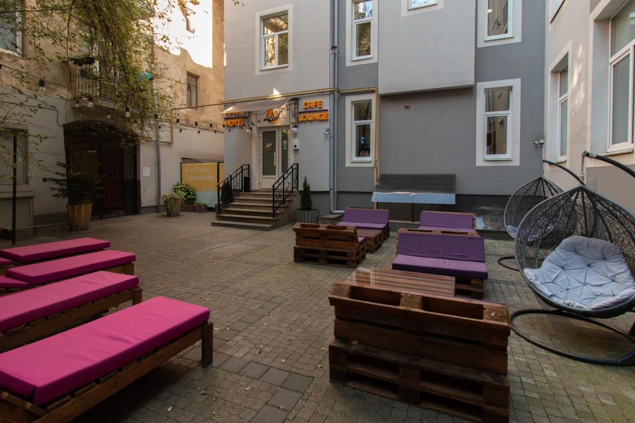 Aparthotel Stories Hub Lemberg Exterior foto