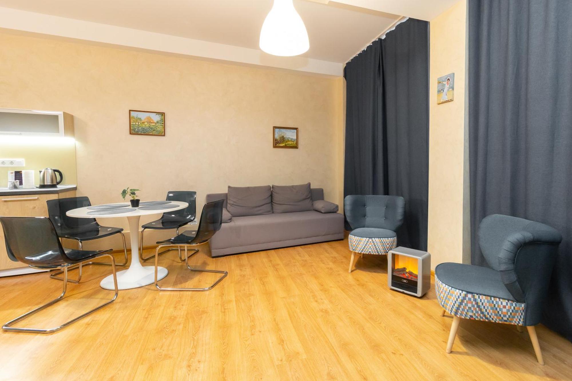 Aparthotel Stories Hub Lemberg Zimmer foto