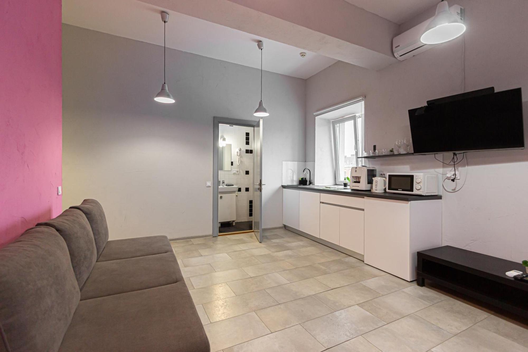 Aparthotel Stories Hub Lemberg Zimmer foto
