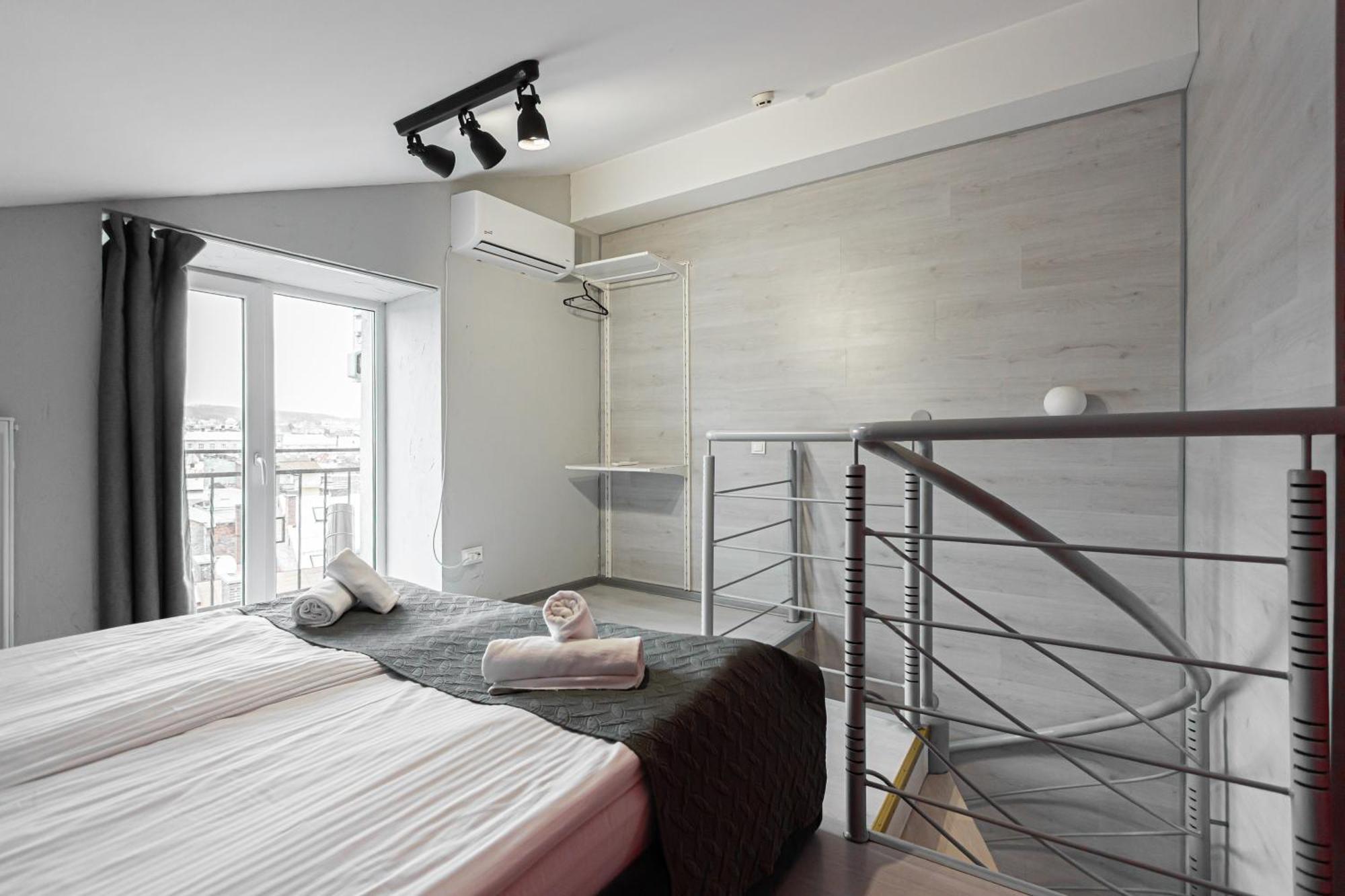 Aparthotel Stories Hub Lemberg Zimmer foto