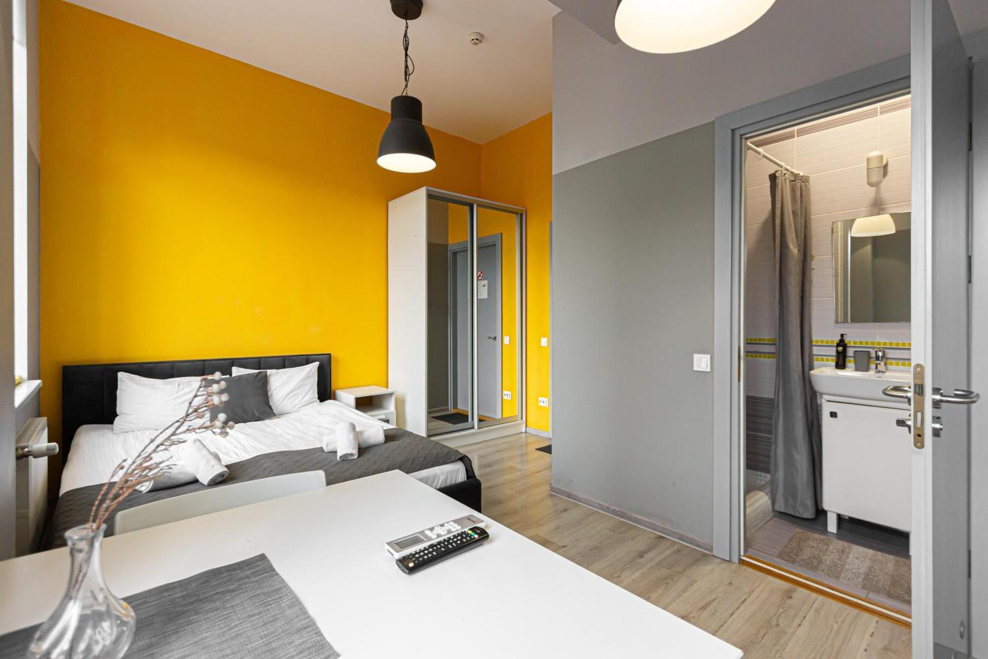 Aparthotel Stories Hub Lemberg Zimmer foto