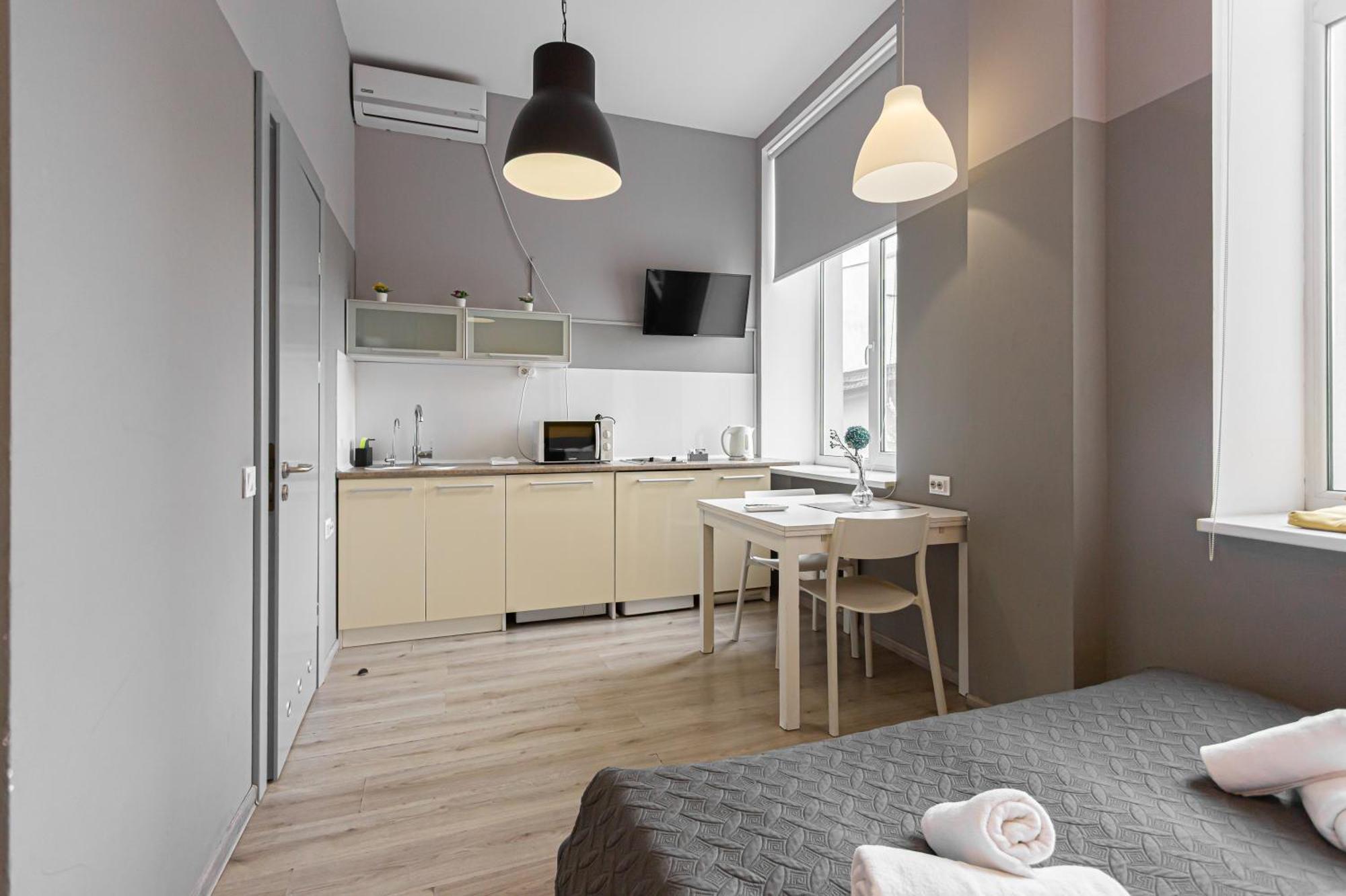 Aparthotel Stories Hub Lemberg Zimmer foto